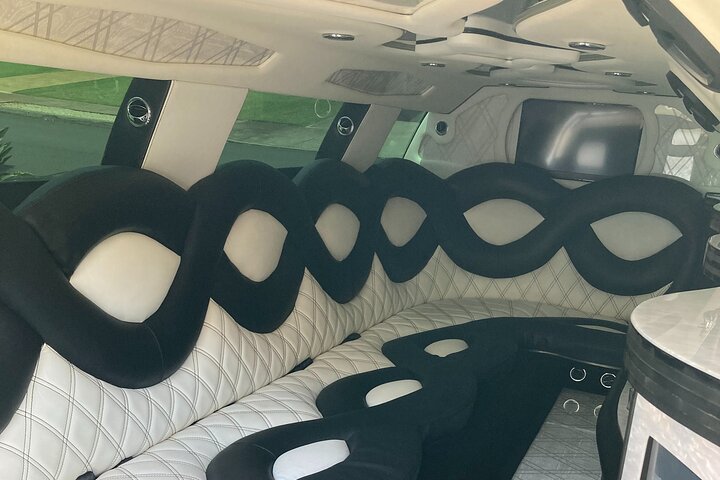 Private Limousine Tour of Pearl Harbor- The USS Arizona & Historic Honolulu  - Image 5