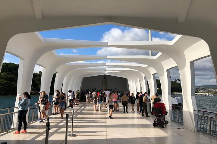 Private Pearl Harbor USS Arizona Memorial - Image 5