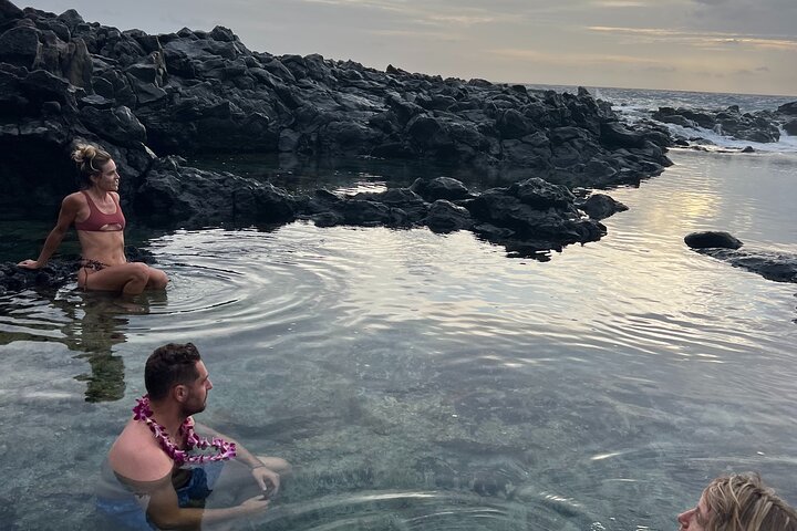 Sunrise Hike & Hawaiian Cultural Experience with Private Guide - Image 3