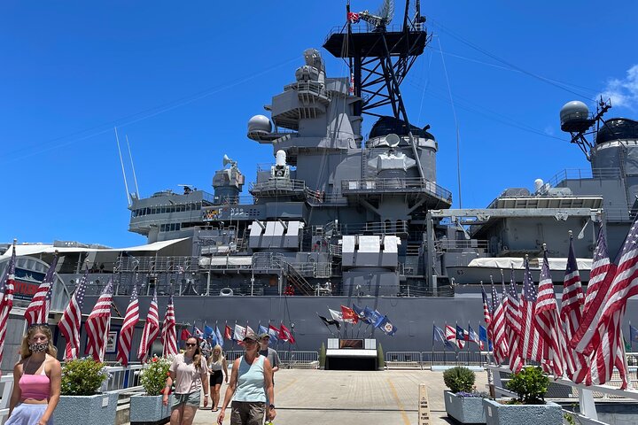 USS Missouri and USS Arizona Pearl Harbor Private Tour - Image 5
