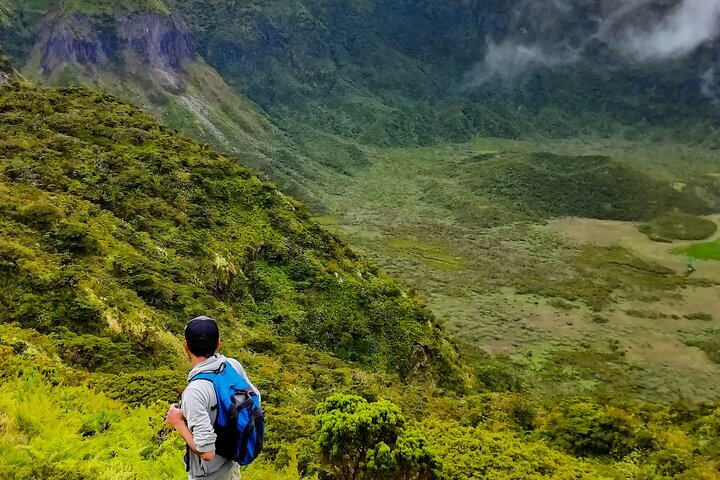 Descent to Caldeira do Faial - The Perfect Adventure - Image 2