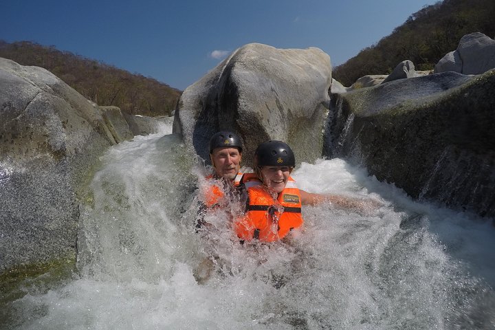 Canyoning in the Zimatán River Canyon - Image 3