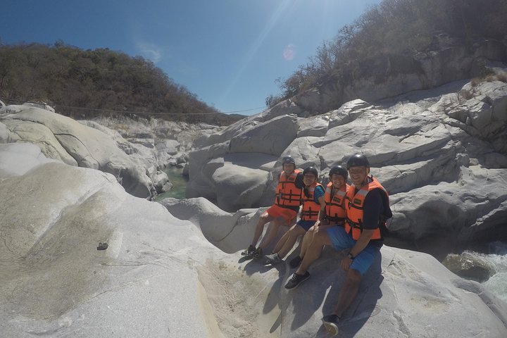 Canyoning in the Zimatán River Canyon - Image 2