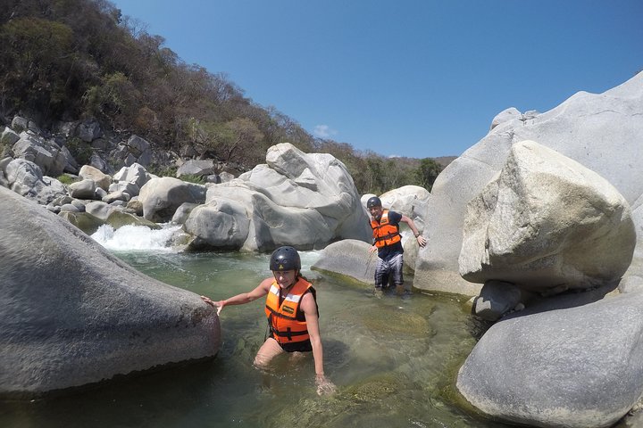 Canyoning in the Zimatán River Canyon - Image 4