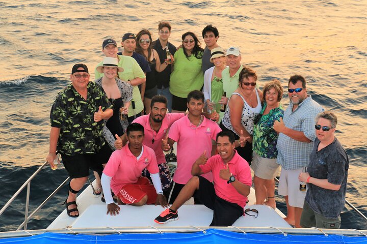 Full-Day Yacht Bays Cruise in Huatulco - Image 4