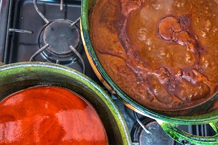 Mama's Kitchen - Image 1