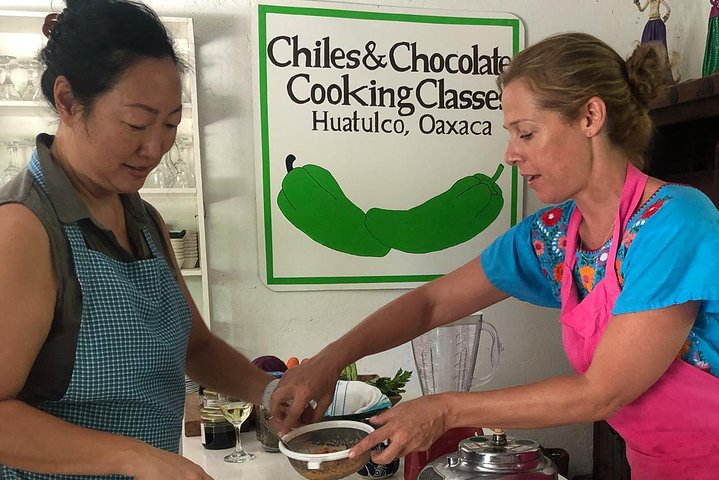 Seafood Cooking Class - Image 5