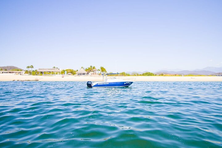 Tour through the Bays of Huatulco in Exclusive Boat - Image 2
