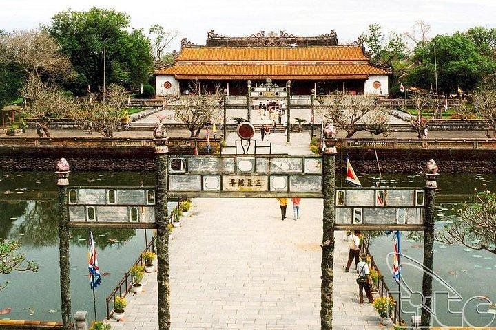 Hue in a day from Chan May cruise Harbor - Image 1