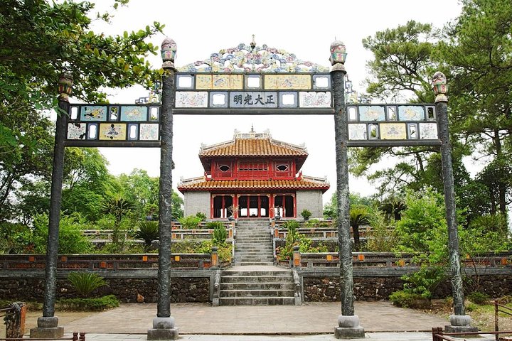 Hue sightseeing 3 tombs with private driver - Image 2