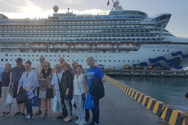 Shore Excursion from TIEN SA or CHAN MAY port to visit Da Nang & Hoi An City - Image 1