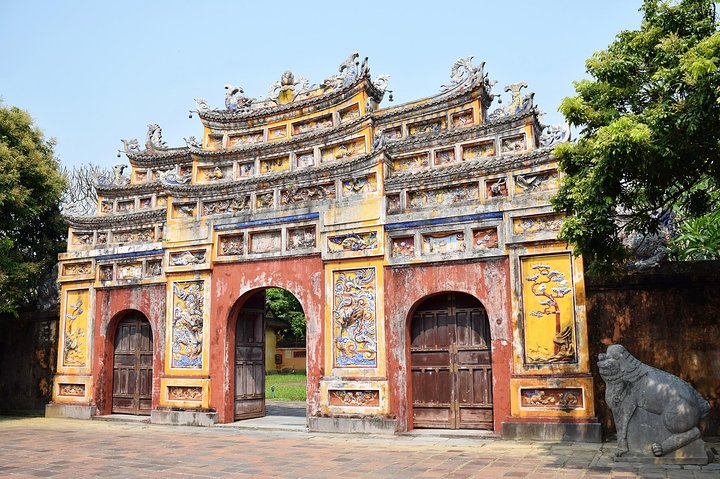Shore Excursion: HUE IMPERIAL CITY TOUR from CHAN MAY PORT - Image 4