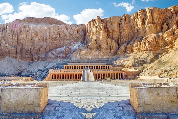 2-Day Private Guided Overnight Tour from Safaga Port to Luxor - Image 1