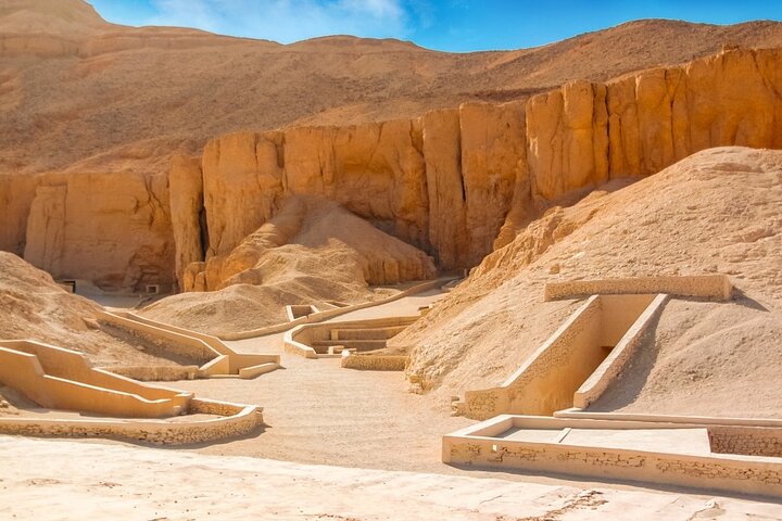 2 Days Excursion from Safaga Port to Luxor and Aswan - Image 5