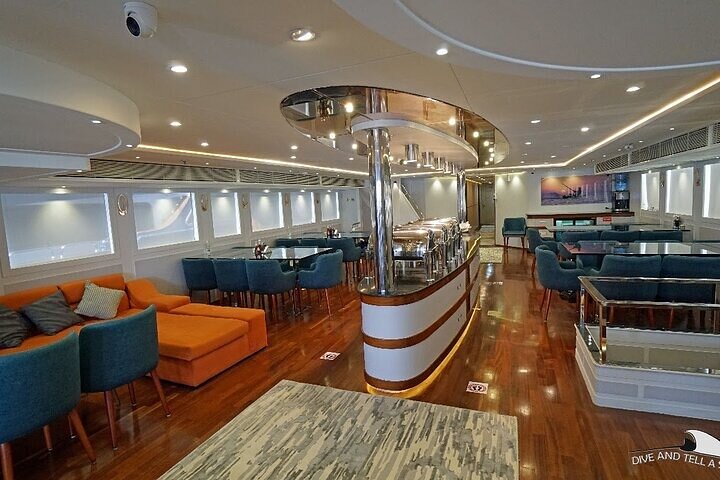 8 Days Luxury 5 Star Liveaboard Diving Program in Hurghada - Image 3