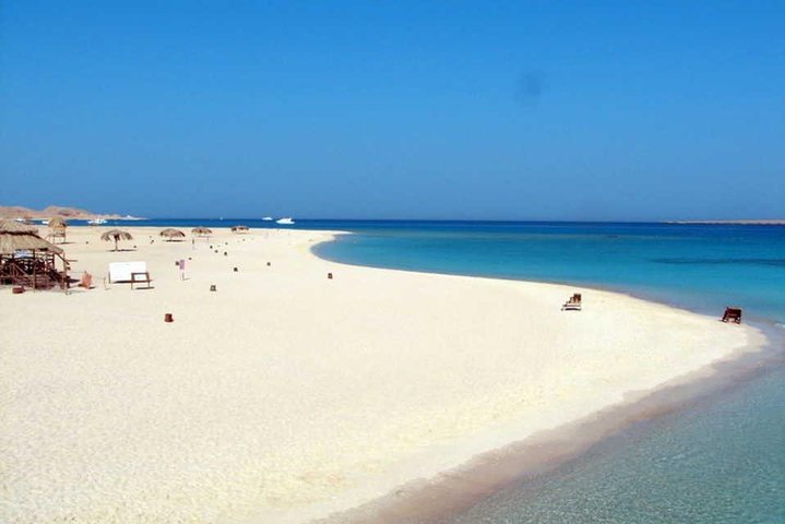 Cheap trip - Hurghada: Giftun Island Snorkeling Trip with Lunch - Image 2
