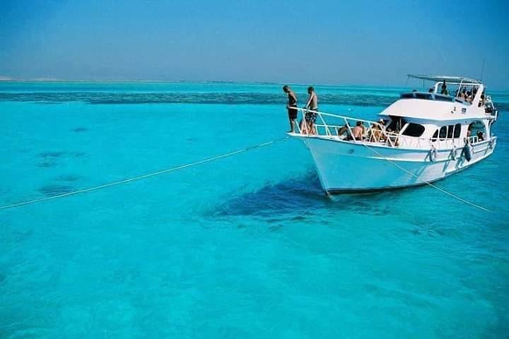 Cheap trip - Hurghada: Giftun Island Snorkeling Trip with Lunch - Image 3