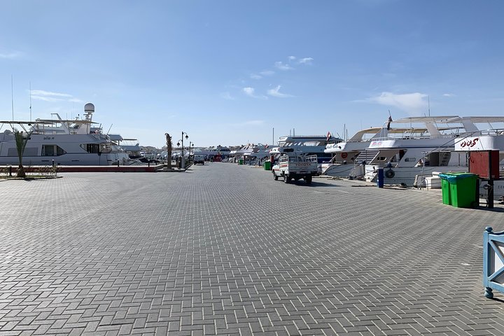 City tour through Hurghada - Image 2
