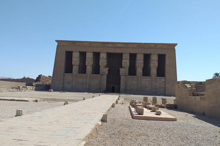 Dandarh Temple Egypt - Image 1