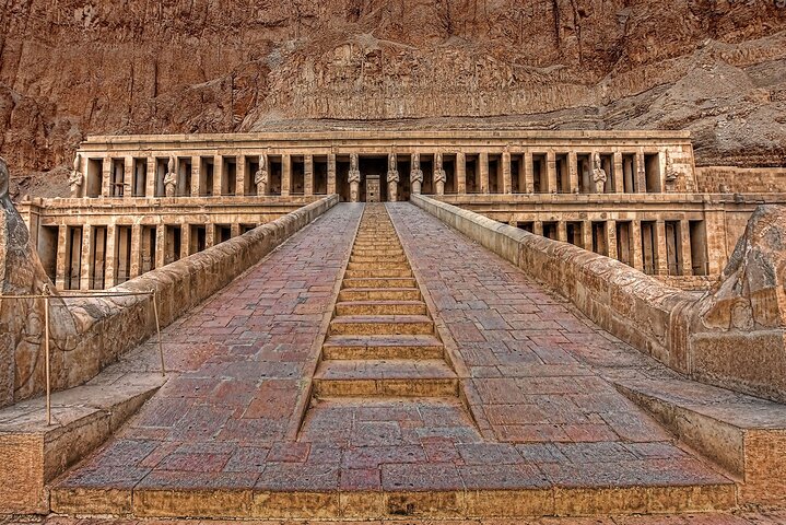Full Day Private Tour from Safaga Port to Luxor - Image 1