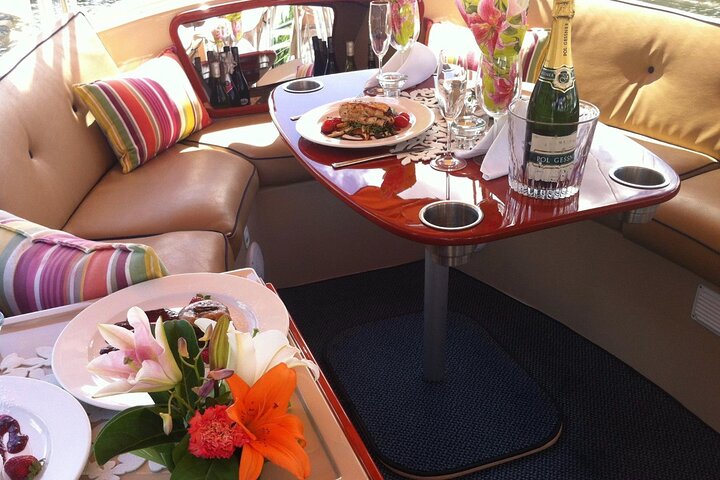 Gold Coast Skippered Canal Cruise - Image 1