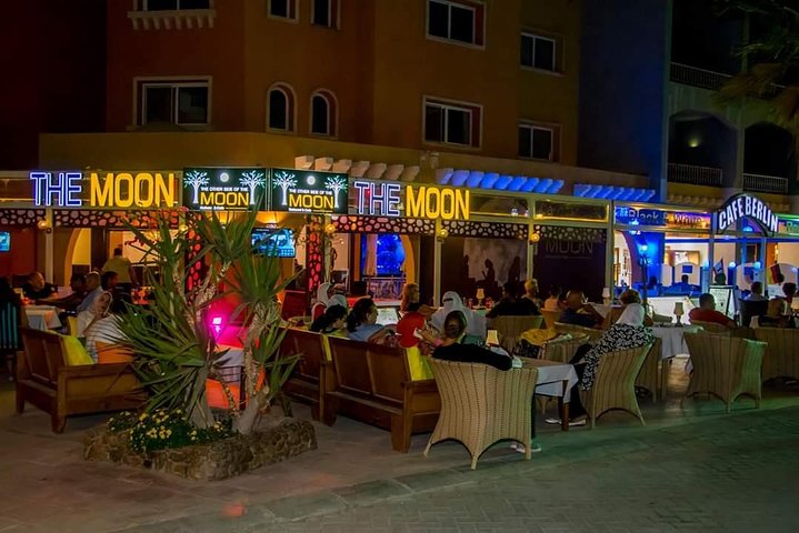Hurghada city tour - Image 3