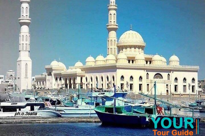 Hurghada private city tour & Royal seascope  - Image 3