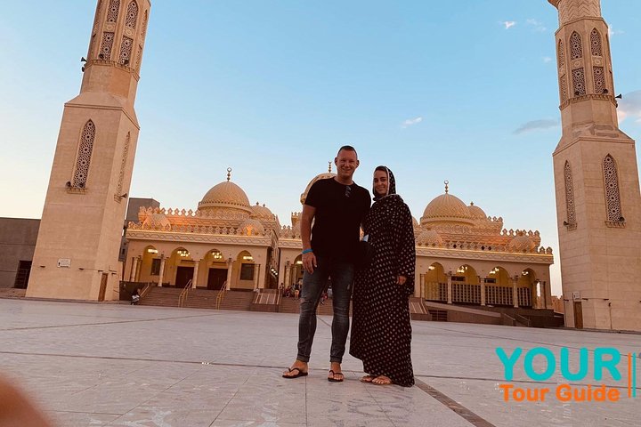 Hurghada private city tour & Royal seascope  - Image 1