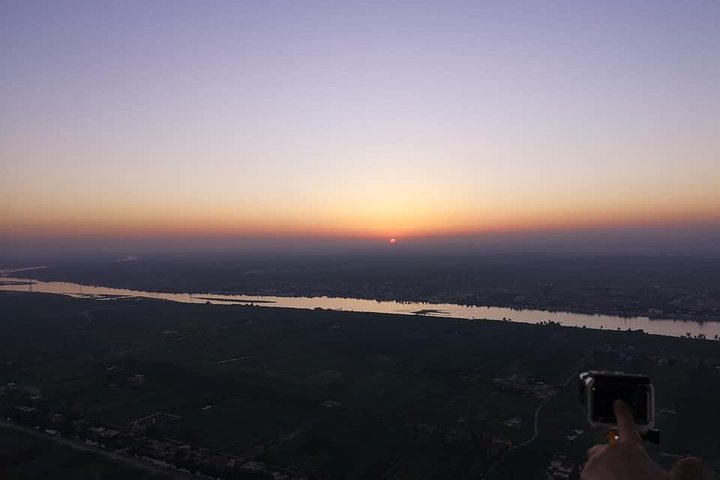 Luxor Overnight from Hurghada-safaga-el gouna-sahl hasheesh-makadi bay. - Image 4