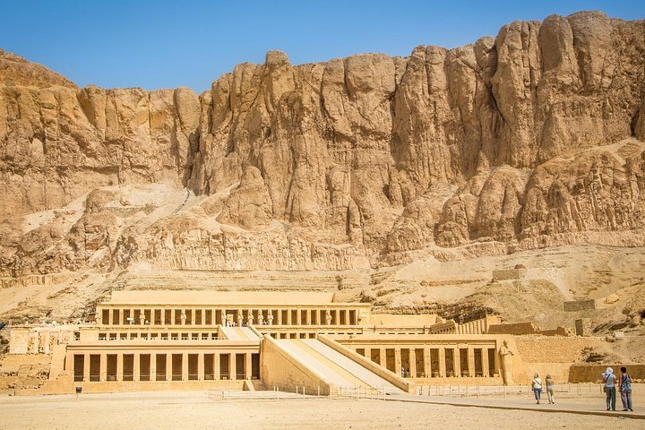 Luxor Tour with Traditional Lunch and feluca ride from Safaga port - Image 5