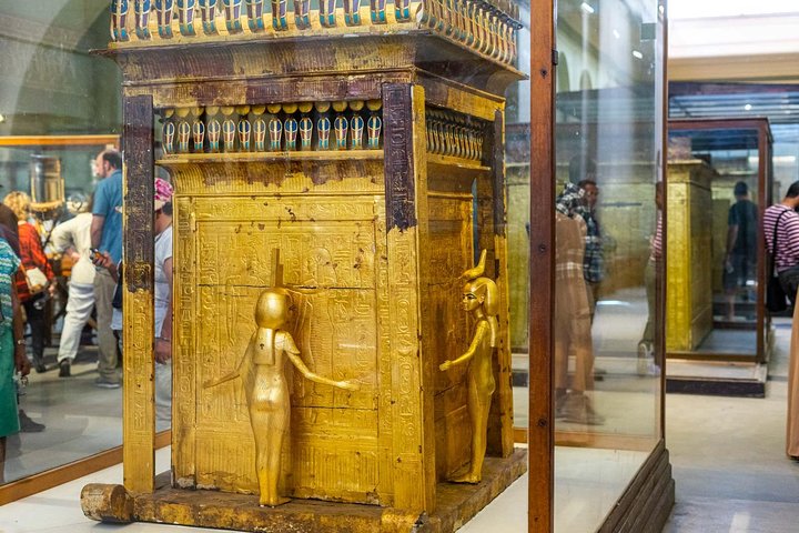 One day tour to Giza Pyramids ,Egyptain Museum ,Khan El Khalili from Safaga port - Image 3