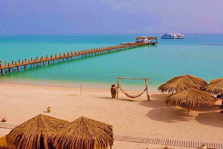 Orange Bay Gifton Island from Hurghada Snorkeling Tour - Image 4