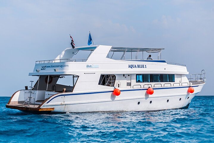 Orange Bay Gifton Island from Hurghada Snorkeling Tour - Image 2