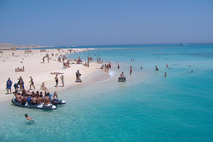 Paradise Island from Hurghada - Image 1