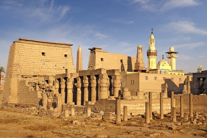 Private Full Day tour to Luxor from Safaga port - Image 3