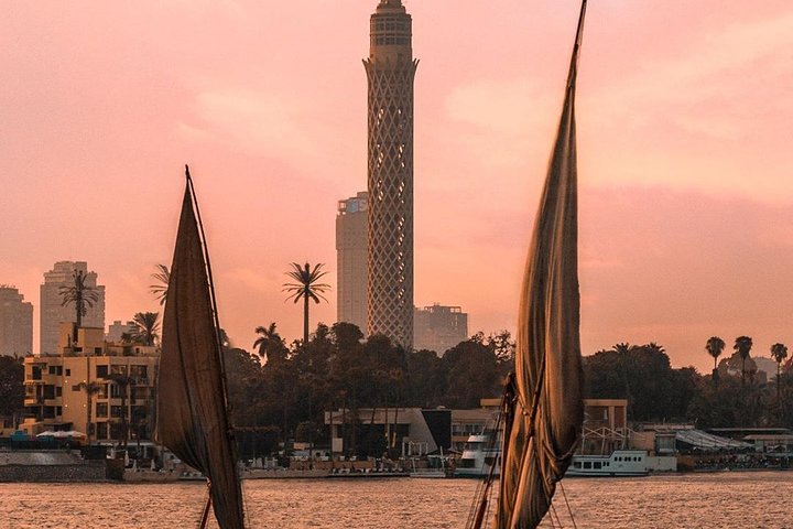 Private Full-Day Trip to Cairo & Giza From Hurghada with Lunch by car - Image 5