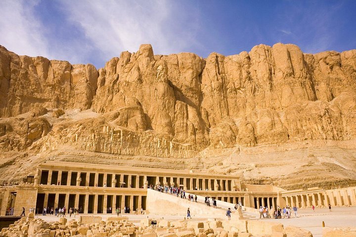 Private Luxor Sightseeing Tour from Hurghada with Lunch - Image 1