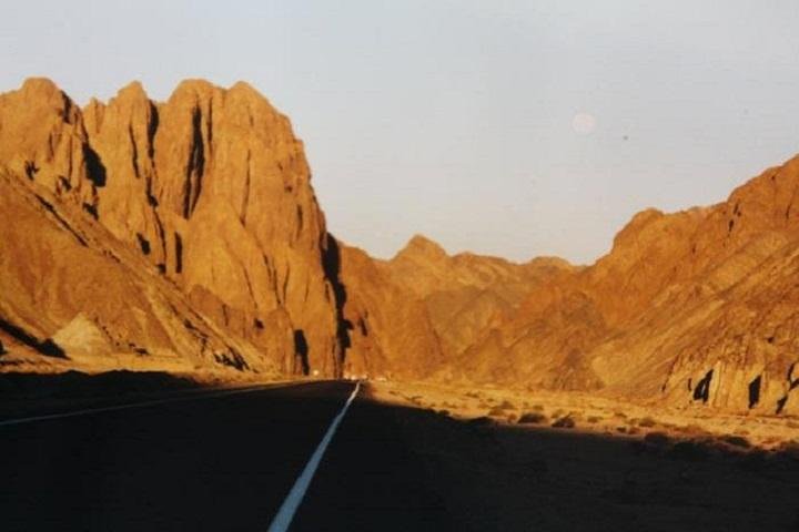 Private tour to Luxor from Hurghada . COMPLETELY DIFFERENT THAN THE OTHERS - Image 2