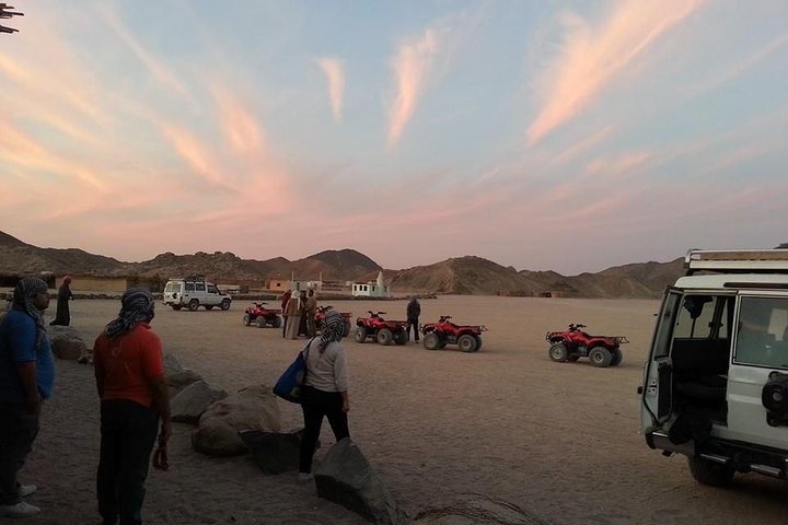 Safari quad, jeep, camel ride, show and dinner Hurghada - Image 2