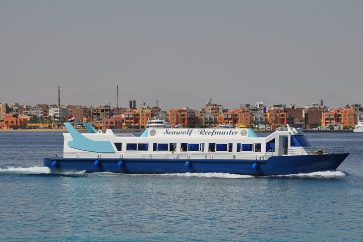 Sea Wolf Semi Submarine in Hurghada - Image 1
