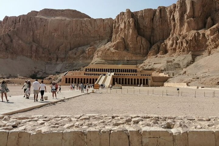 Shore Excursion: Private day tour from Safaga Port to Luxor - Image 1