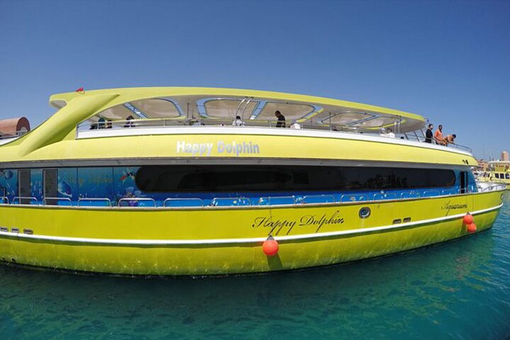 VIP orange bay with glass boat & lunch from Hurghada - Image 2