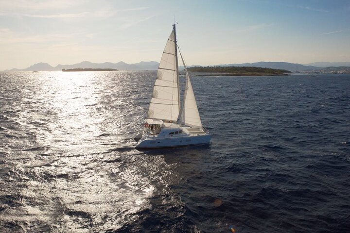 A day on a catamaran from Ibiza to Formentera - Image 4