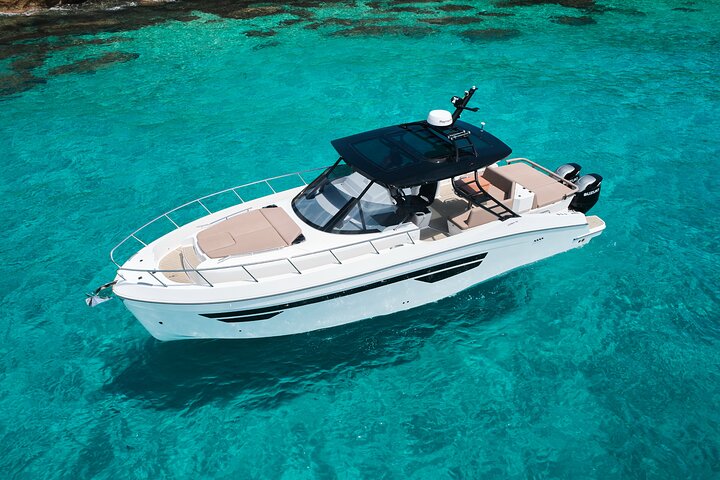 Brand new boat in Ibiza waiting for you Enjoy ORYX 38 experience - Image 1
