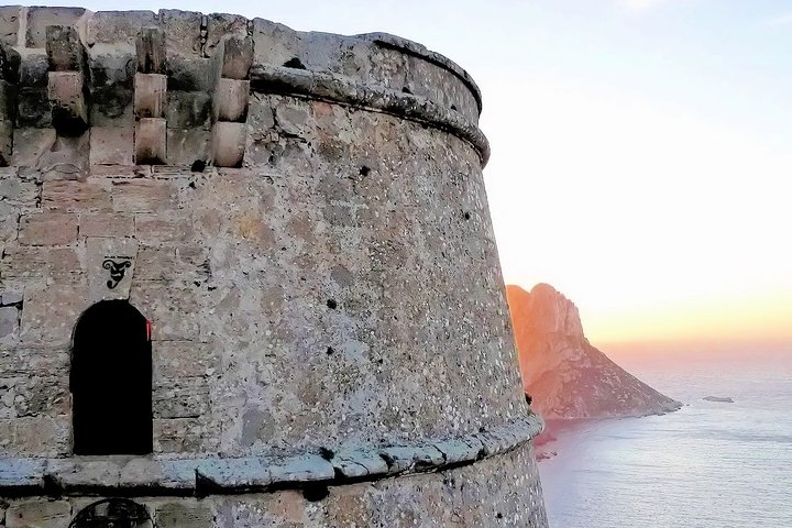 Secrets of Ibiza - Car tour in 8 hours - Image 1