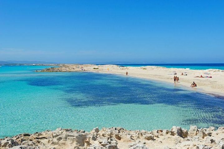 Ses Illetes Beach Formentera Catamaran Private Tour - Image 1