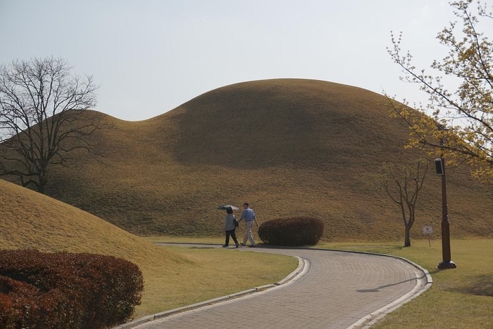 3-Days 2-Nights Gyeongju UNESCO Sites & Busan City [Private Tour from Seoul] - Image 4