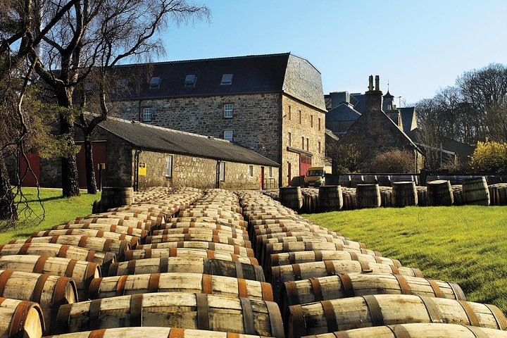 Legendary Glenmorangie Distillery Visit - Image 2