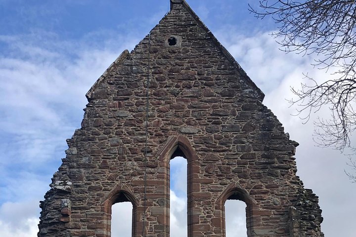 Legendary Loch Ness and Urquhart Castle Tour - Image 3