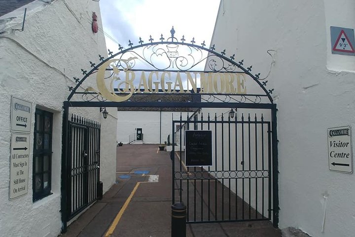 Meet Johnnie Walker - Private Whisky Tour - Cardhu, Cragganmore, Royal Lochnagar - Image 3